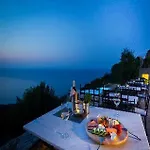 Dohos Boutique 3* לריסה
